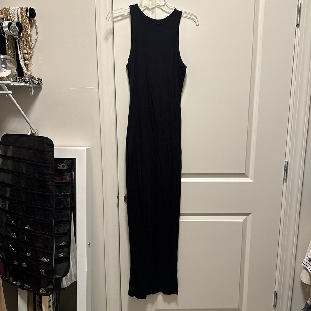 Windsor The Best Yet Sleeveless Crew Neck Slit Maxi Dress - Picture 2 of 8